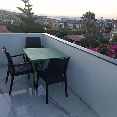 Homes Апарт-отель Кешме