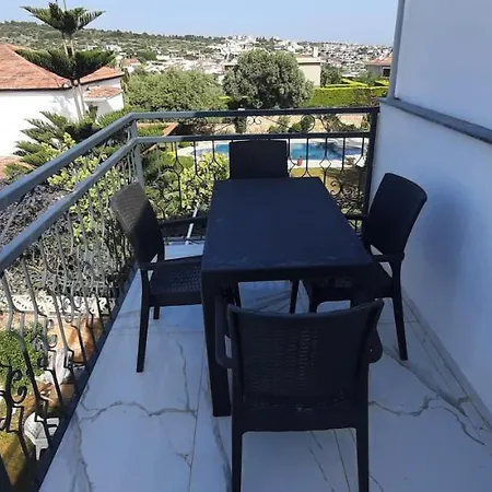 Homes Ξενοδοχείο με διαμερίσματα *