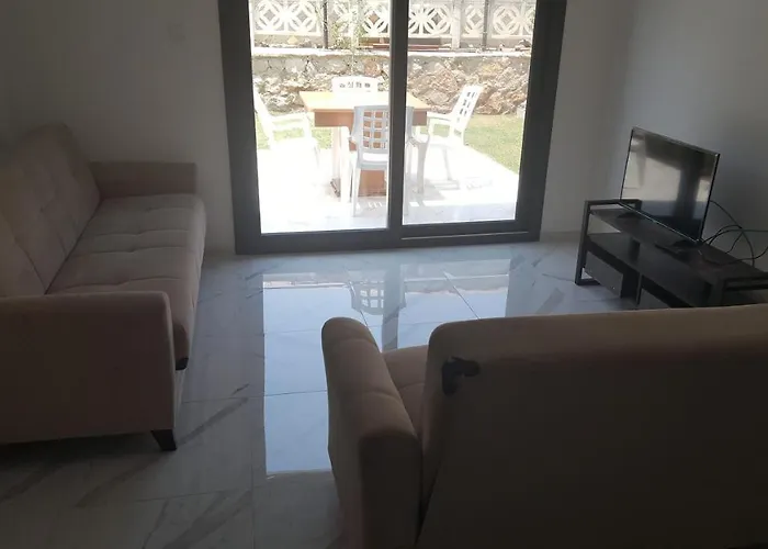 Homes Aparthotel Çeşme